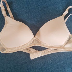 Wacoal Soft Cup Wireless T-Shirt Bra - NWOT